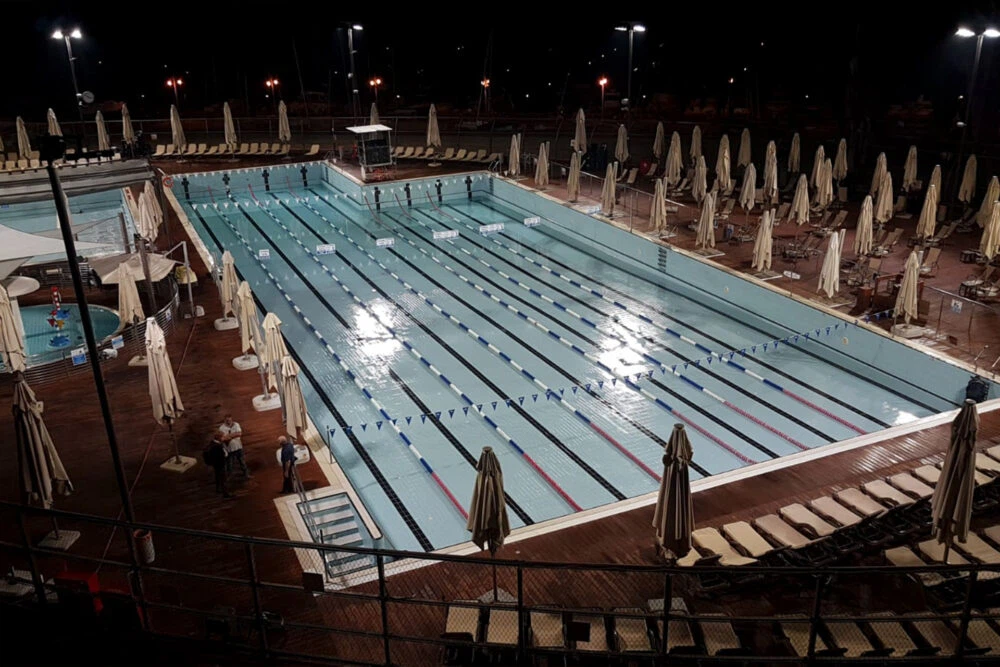 LED-swimmin-pool LED-swimmin-pool