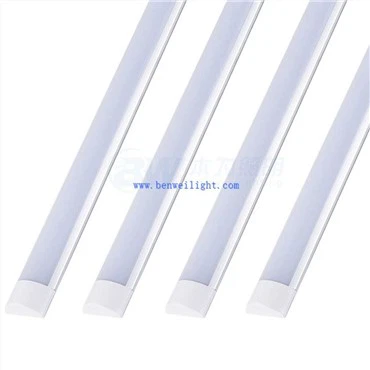 차고 체육관 조명