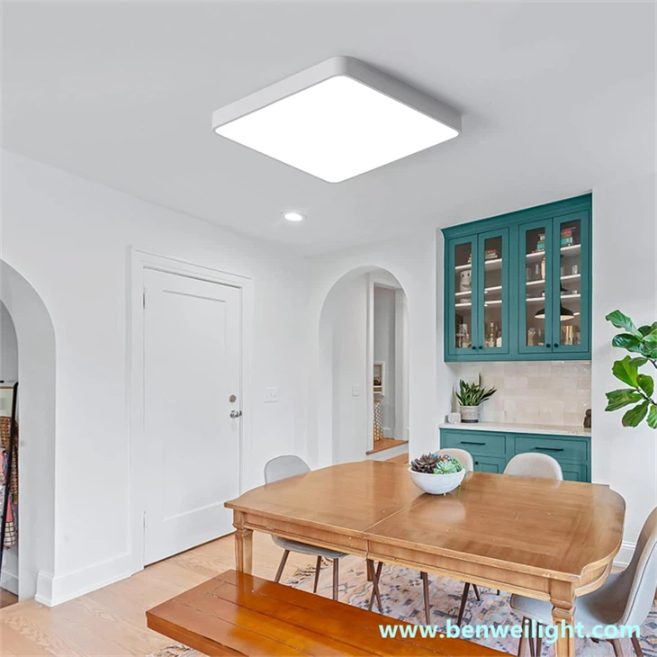 39W Square LED Ceiling Light 6500K White Light Suitable For Offices And Kitchens high quality