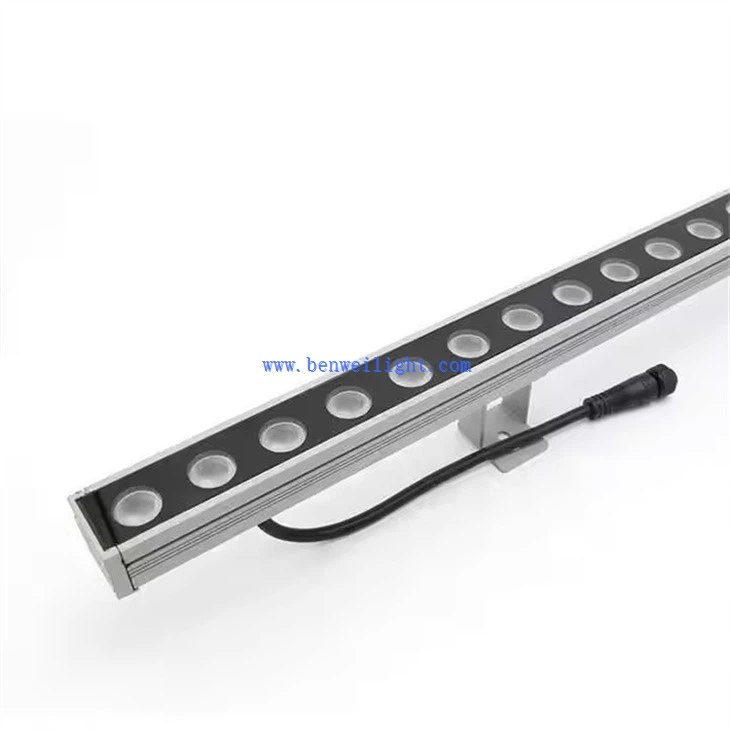 Architectural Wall Light (1)