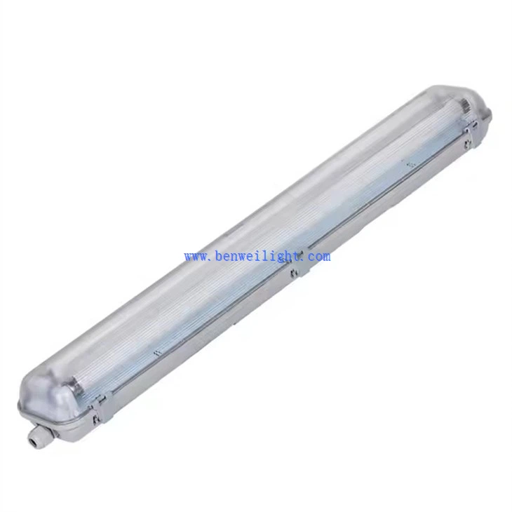 Dimmable IP66 Tri-proof Light (2)