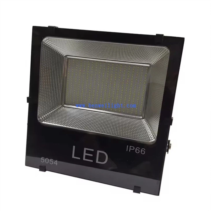 Outdoor LED Projector Light (1)