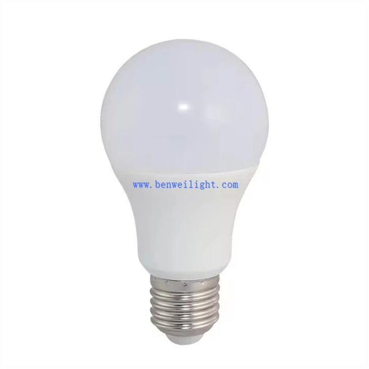 White Color Aluminum Body Led Bulb (2)